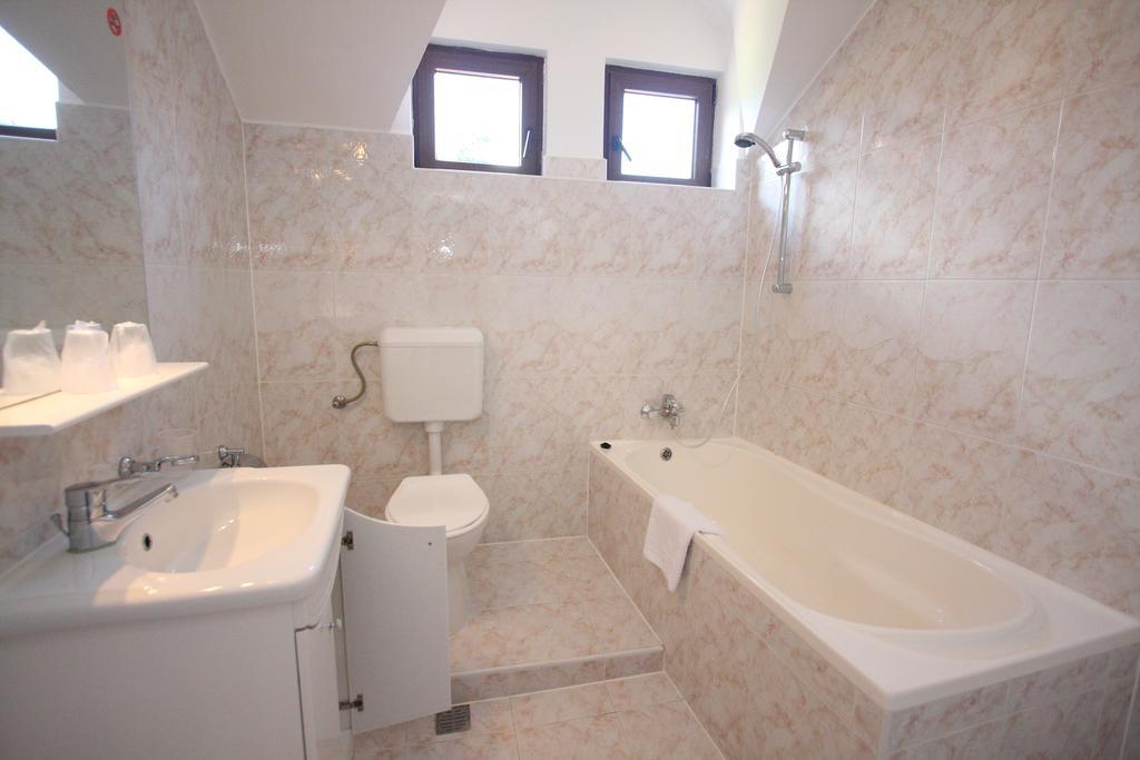 Hotel Ruia Пояна-Брашов Экстерьер фото